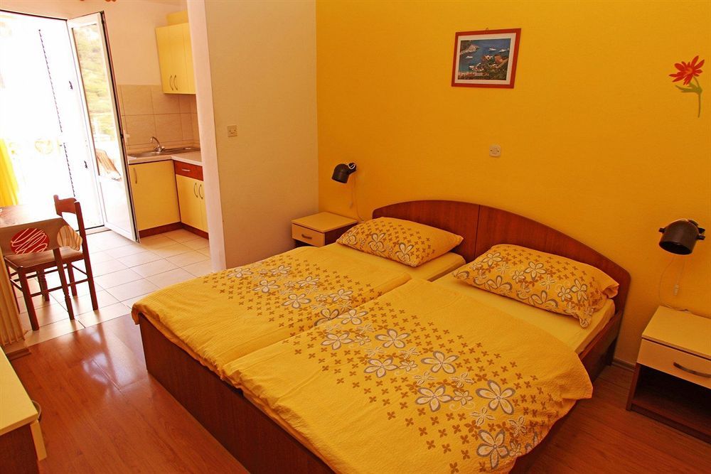Gasthuis Apartments&rooms Ivanović 3*
