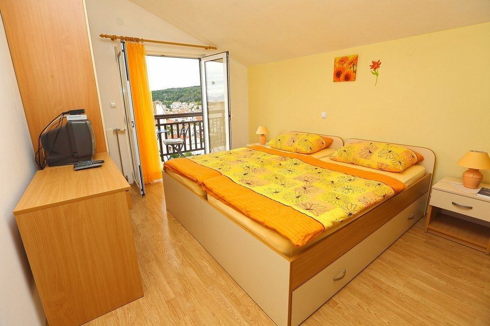 Apartments&rooms Ivanović Gasthuis Hvar Town